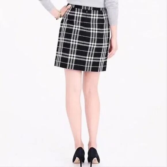 J. Crew Mini Skirt Women's Size 6 Black and White Plaid Pencil Preppy NWT - Picture 2 of 9